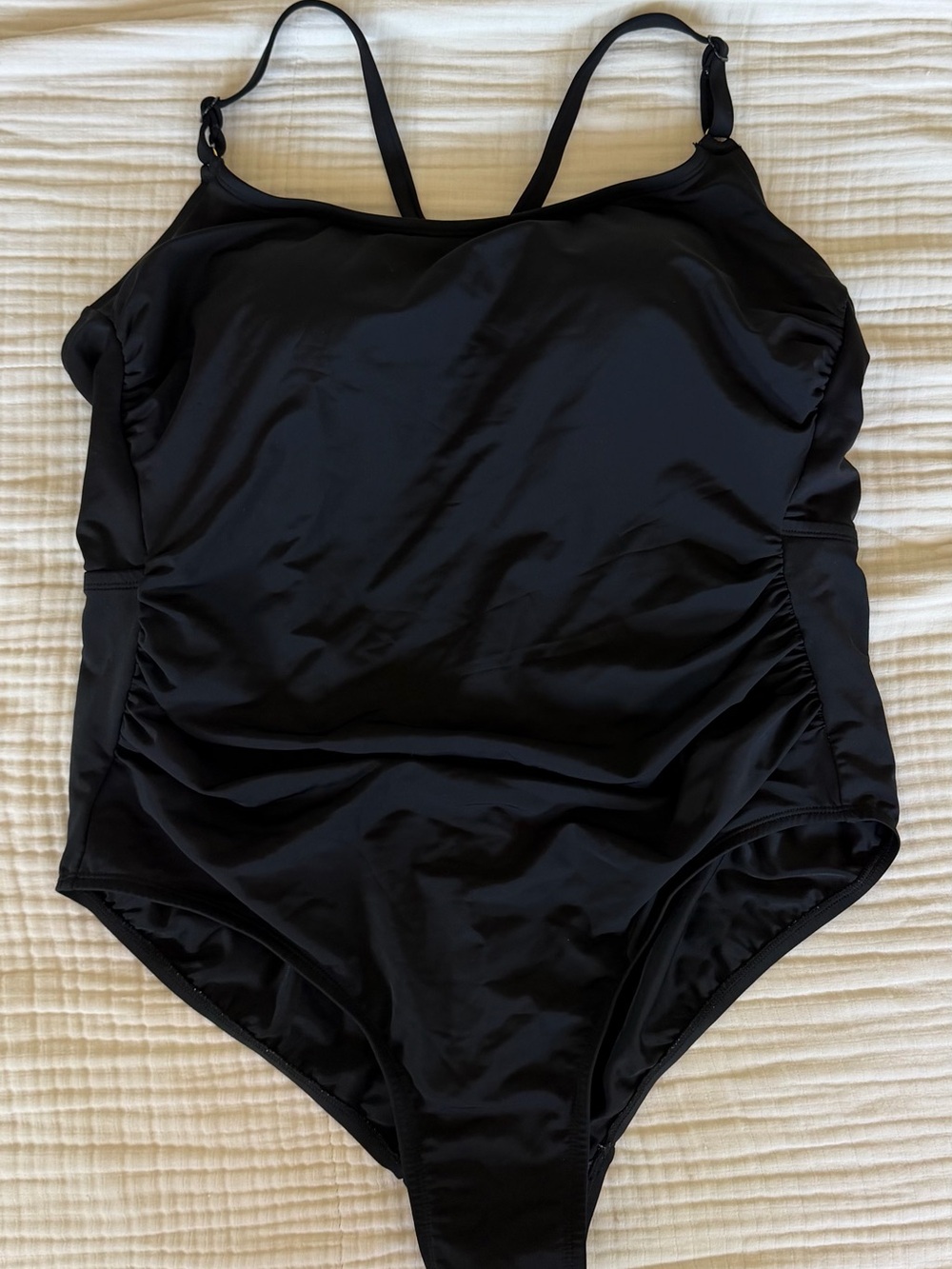 Kona Sol Women’s One-Piece Swimsuit - Classic Black